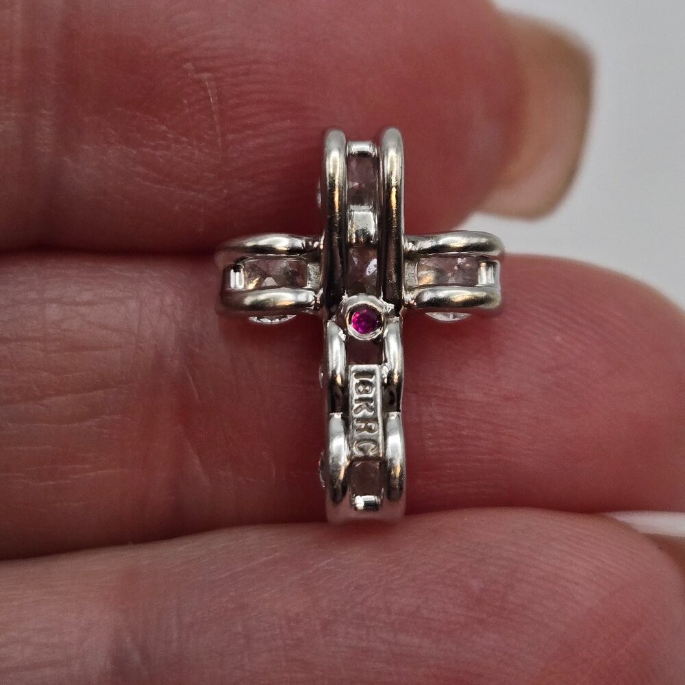 Roberto Coin 1 CTW Diamond Cross Pendant - Picture 4 of 7